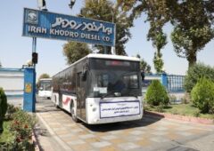 تحویل ۱۰۰ دستگاه اتوبوس آتروس به وزارت کشور